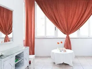 Gallery Guesthouse Rome 2*,