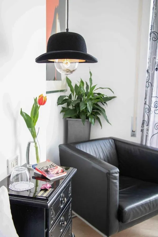 Gallery Guesthouse Rome Guest house